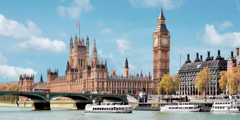 Islas británicas, paisajes naturales y castillos medievales