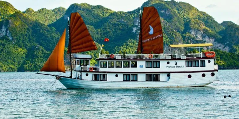 Halong Phoenix Luxury Cruiser