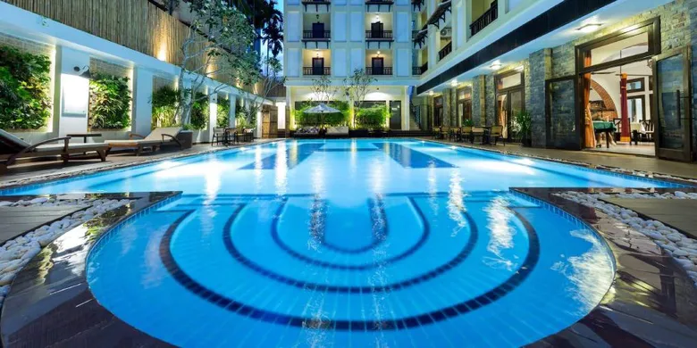 Treasure Oasis Hotel