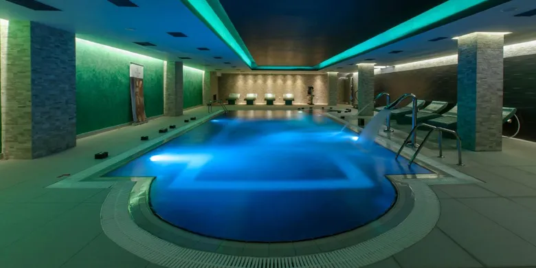 Arty Grand Hotel