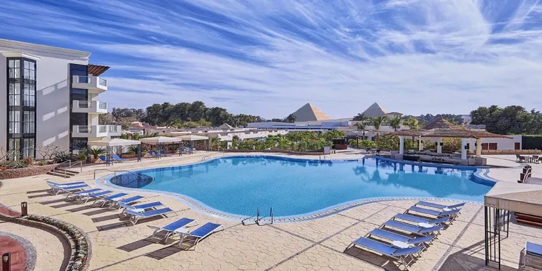 Cairo Pyramids Hotel