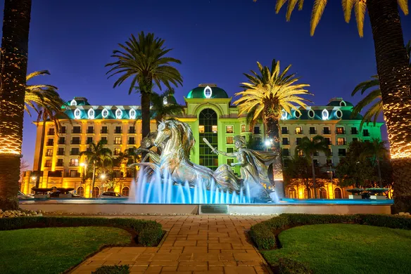 Peermont Metcourt Hotel