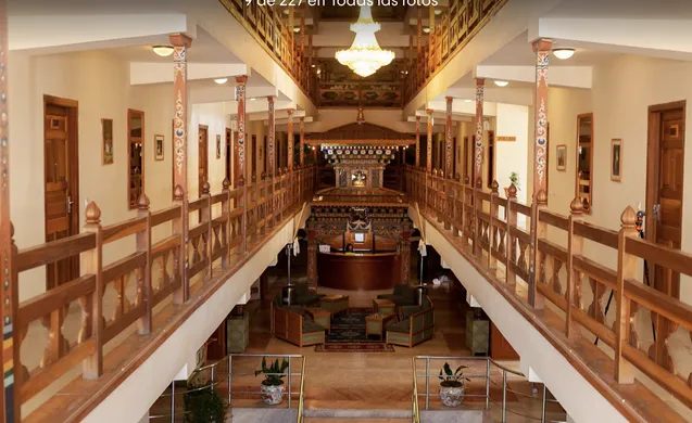 HOTEL PHUENTSHO PELRI