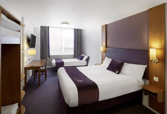 Premier Inn London Putney Bridge hotel