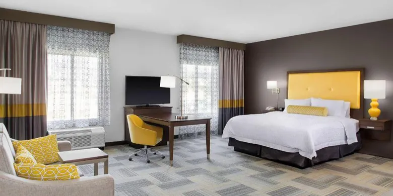 Hampton Inn & Suites Los Angeles/Hollywood