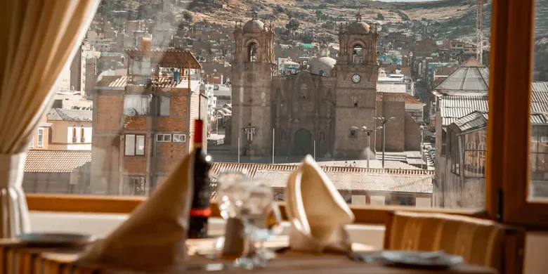 La Hacienda Plaza de Armas