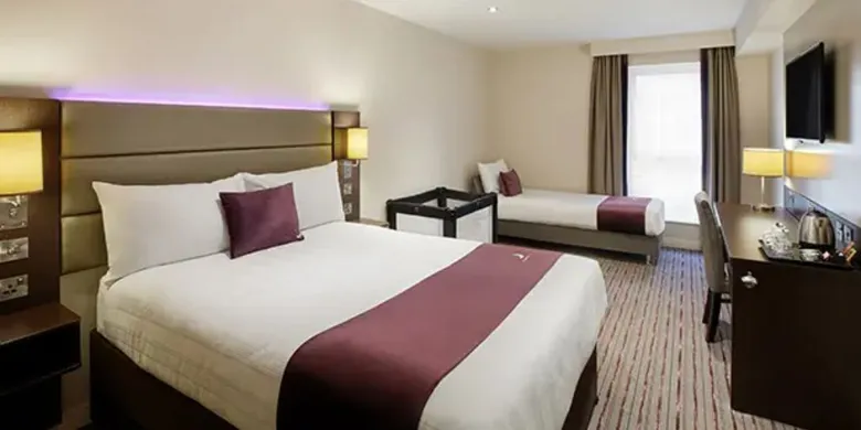 Premier Inn Lauriston Place