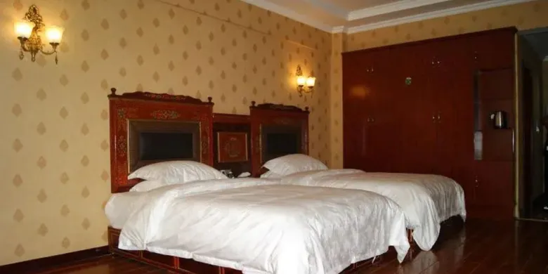 Yutok Hotel