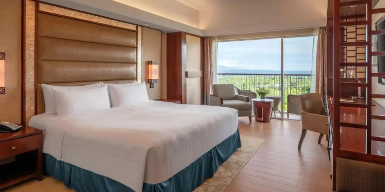 SHANGRI-LA MACTAN