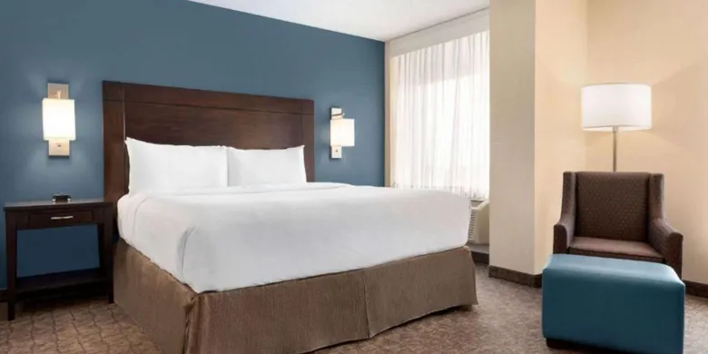 Wyndham Garden Niagara Falls Fallsview