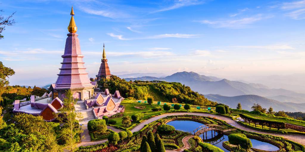 Vive unas vacaciones de ensueño con este viaje a Tailandia de 14 días, que te llevará por Bangkok, Ayutthaya y Phuket durante dos semanas. 3