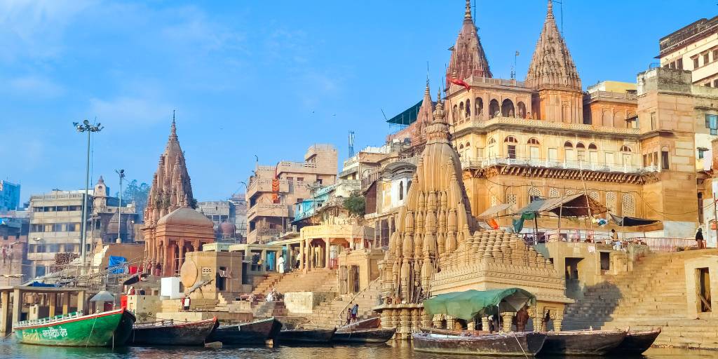 Viaje por Delhi, Jaipur, Agra y Benarés, el clasico de la India. Recorre el exótico Triángulo de Oro y descubre los rituales hinduistas en Benarés. 6