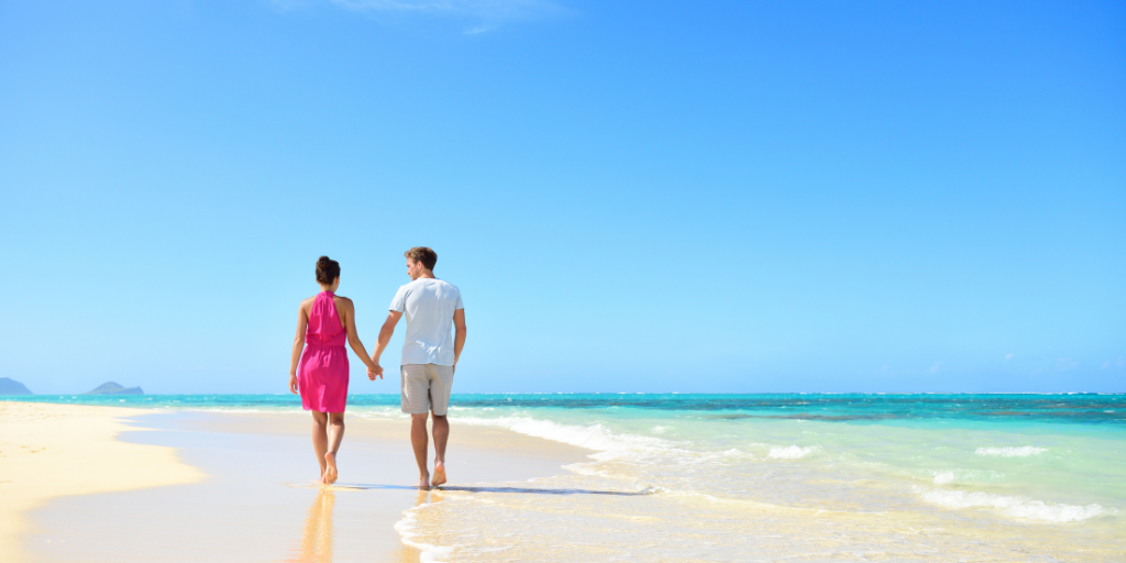 Celebra tu luna de miel con los atardeceres hipnóticos de la isla Mauricio. Sus playas cautivantes son el destino ideal para un viaje de novios. 1