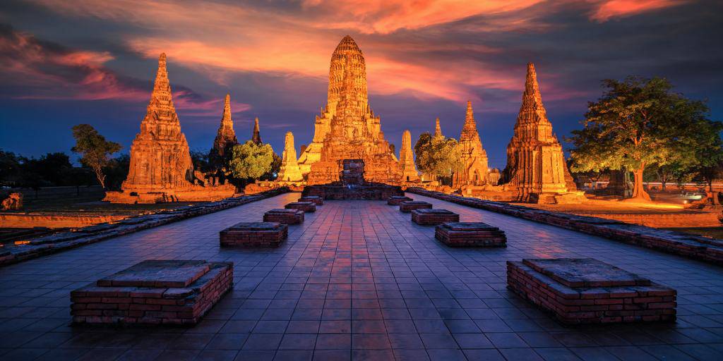 Descubre Bangkok y el Triángulo de Oro en 10 días. Además, con este viaje conocerás otras dos ciudades fascinantes: Chiang Mai y Chiang Rai. 2