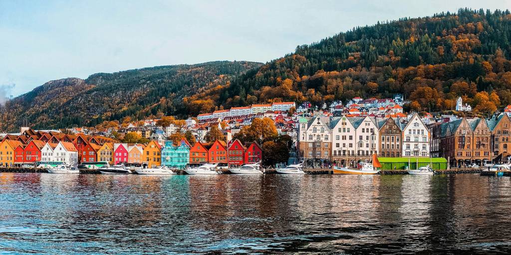 En este tour a Escandinavia de 8 días visitaremos Copenhague, Oslo y Estocolmo y conoceremos algunos de los fiordos noruegos más impresionantes. 2