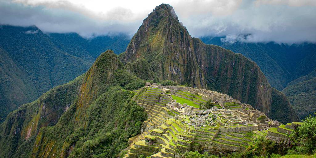 Con este viaje a Perú de 8 días podrás visitar las fascinantes zonas imprescindibles de Perú: Lima, Cusco, Machu Picchu y Valle Sagrado. 2