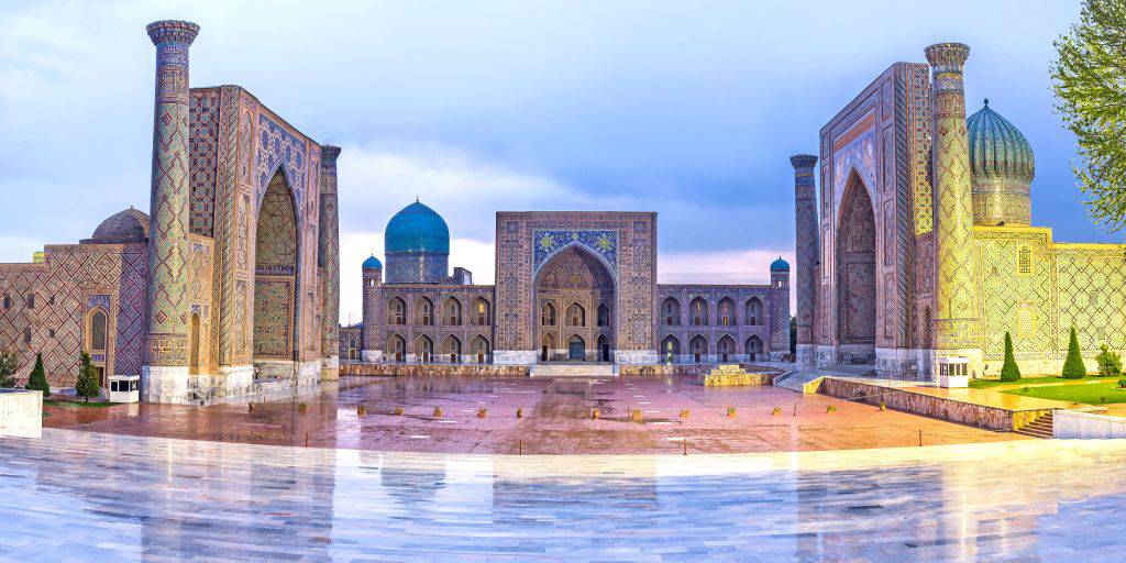 Madrasas, palacios, ciudades perdidas... con nuestro viaje a Uzbekistán y Turkmenistán visitarás lo más destacado de la Gran Ruta de la Seda. 6