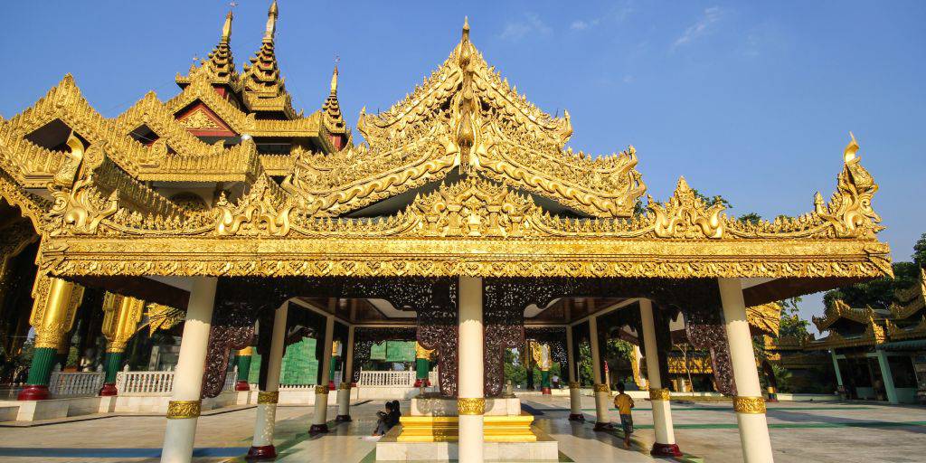 Sumérgete en una cultura totalmente diferente con este viaje a Myanmar de 10 días. Este país alberga lugares soprendentes como Bagan. 1