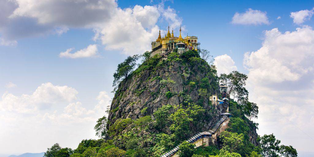 Sumérgete en una cultura totalmente diferente con este viaje a Myanmar de 10 días. Este país alberga lugares soprendentes como Bagan. 2