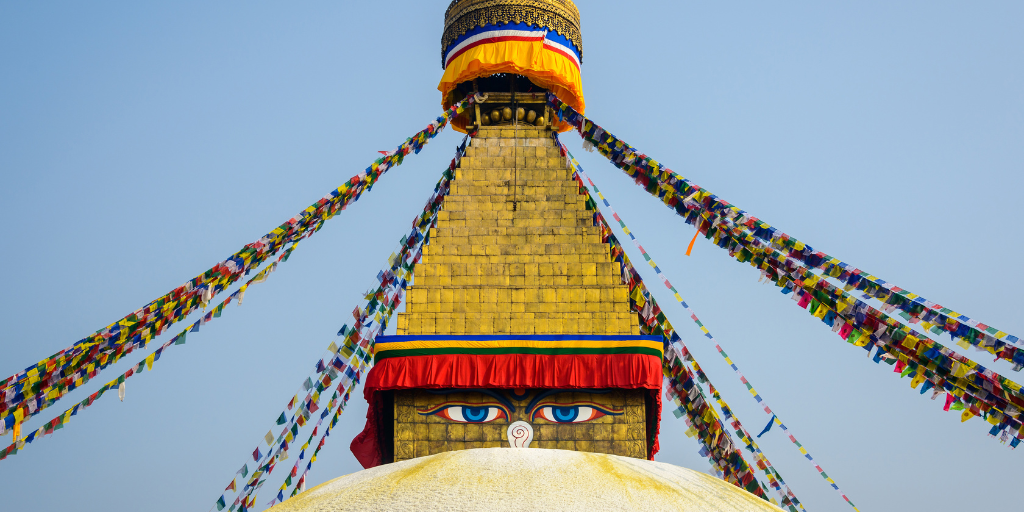 Con nuestro viaje de 18 días visitarás los mejores templos, montasterios y fortalezas de India, Nepal y Bután. 3