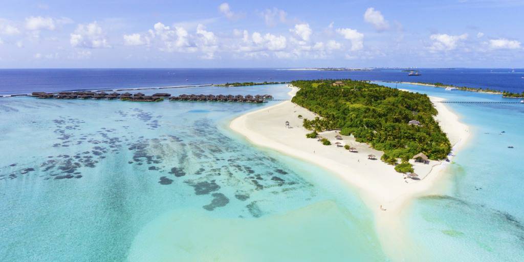 ¿Te apetece pasar unas vacaciones en una playa paradisíaca? Entonces este viaje de 8 días a Maldivas es ideal para ti, no te lo pierdas. 4