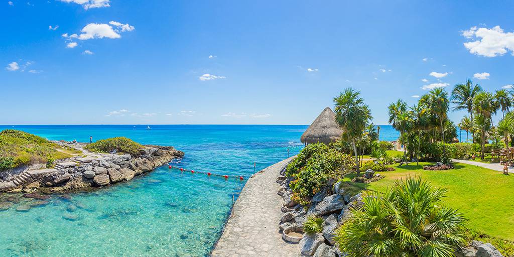 Pasa unas vacaciones de ensueño con este viaje a Costa Mujeres, en Riviera Maya, y explora las mejores playas, acantilados y ruinas mayas. 3