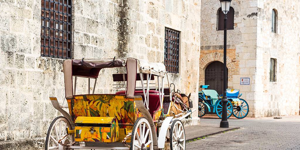 Con este viaje a Santo Domingo de 7 días disfrutarás de playas, patrimonio histórico y gastronomía en la ciudad de la República Dominicana. 3
