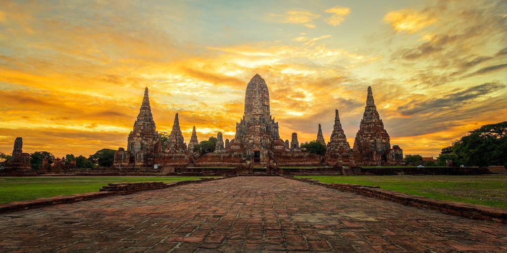 Este itinerario te llevará de Bangkok a Chiang Mai y Chiang Rai durante 11 días. Disfruta de este viaje organizado por el Triángulo de Oro. 1