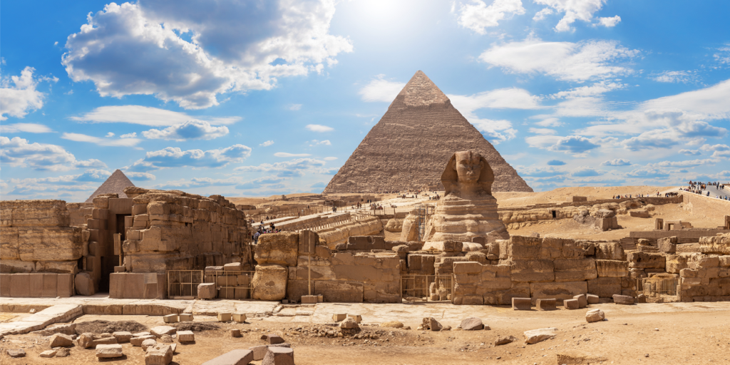 Atrévete a surcar el Nilo con nuestro viaje Premium a Egipto. Vive una experiencia única en ciudades antiquísimas y fascinantes monumentos. 1