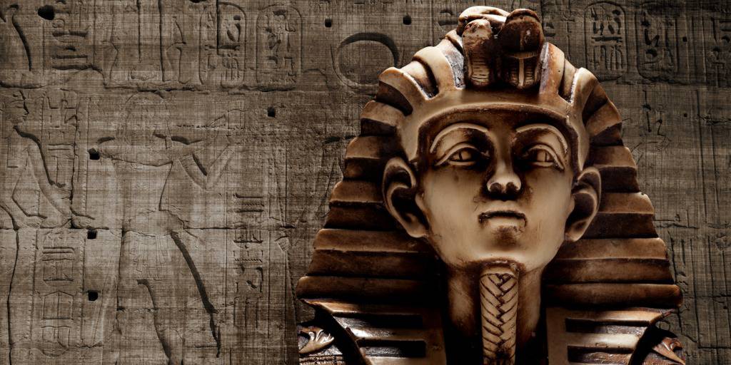 Atrévete a surcar el Nilo con nuestro viaje de lujo a Egipto. Vive una experiencia única en ciudades antiquísimas y fascinantes monumentos. 4