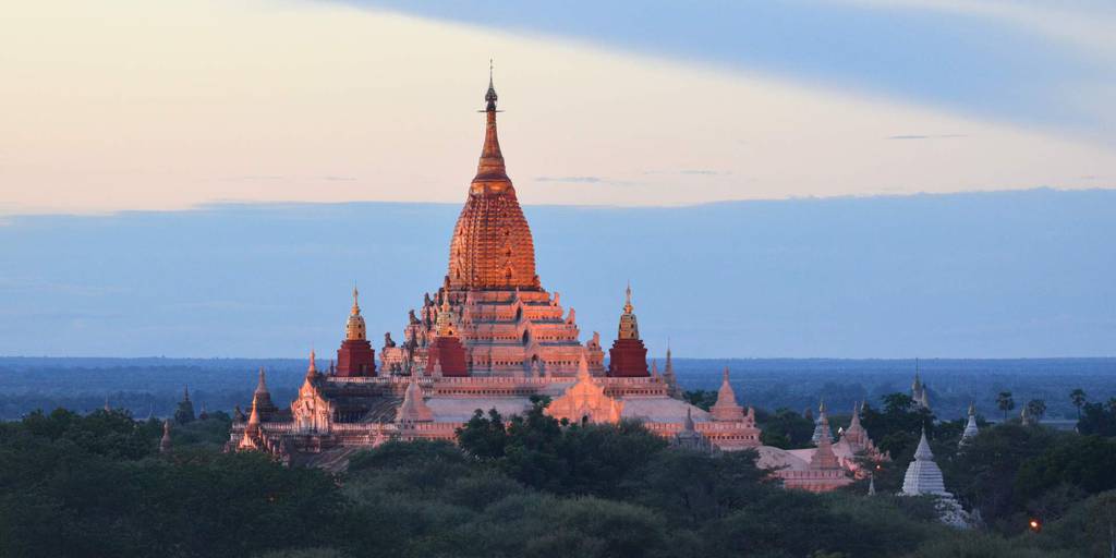 ¿Buscas un viaje que te deje sin aliento? Déjate sorprender por este viaje a Myanmar de 15 días y recorre el tesoro secreto de Asia. 4