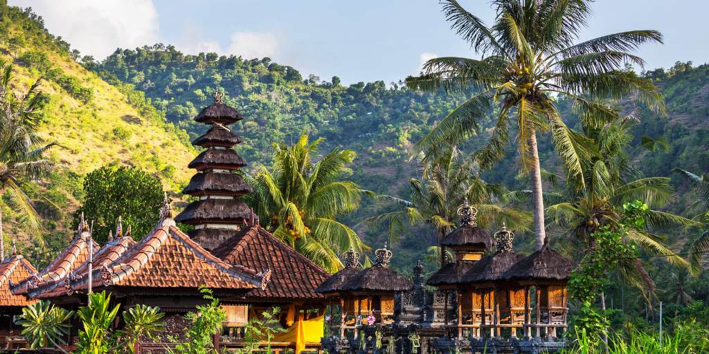 Vive una luna de miel soñada en Indonesia. Este Viaje de novios te llevará a disfrutar de las islas de Bali, Lombok y Gili. 4