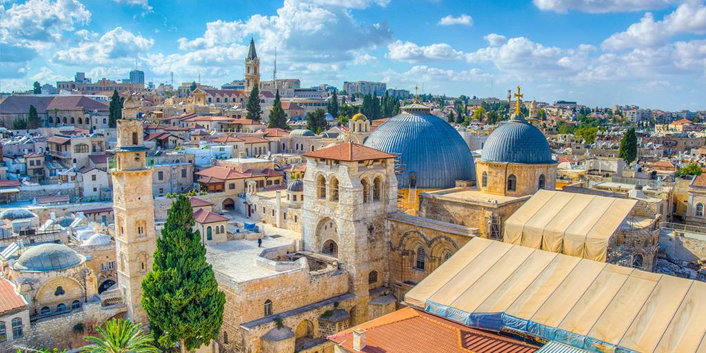 Si deseas conocer los lugares más emblemáticos de Oriente Medio, este viaje a la Tierra Santa y Jordania de 11 días es para ti. 6