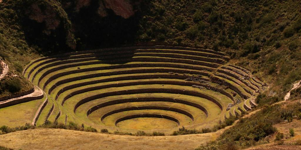 Con nuestro viaje a Perú en 10 días podrás conocer la capital peruana, una de las Siete Maravillas del Mundo: el Machu Picchu y la Montaña de Siete Colores. 5