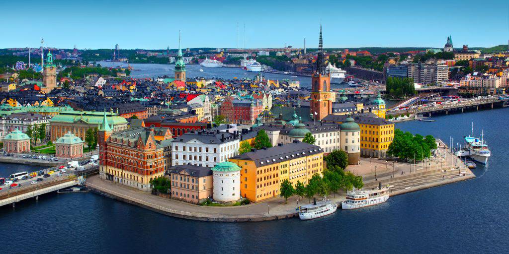 Con nuestro viaje de Suecia y Dinamarca, podrás recorrer desde la capital sueca hasta la danesa en 7 días. 1
