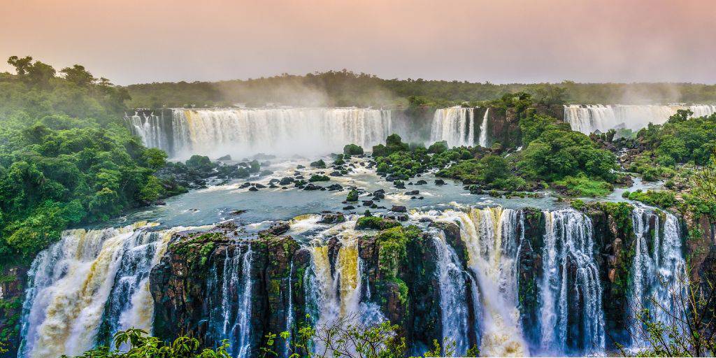 Argentina es uno de los lugares más bellos de Sudamérica. Descubre todos sus rincones con este viaje a Buenos Aires y Cataratas del Iguazú. 1