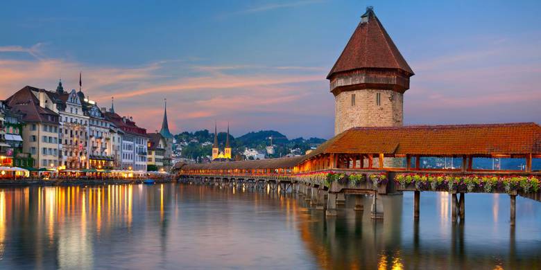 Viaje a Suiza de 7 días: Ginebra, Zúrich y Cataratas del Rin
