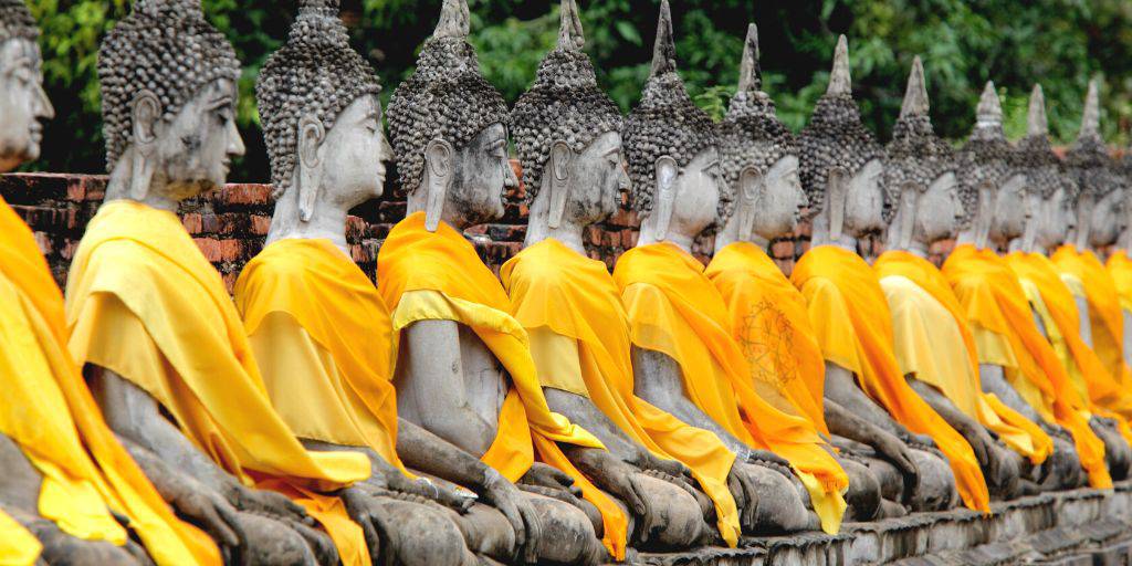 Este itinerario te llevará a Bangkok, Chiang Mai y Chiang Rai. Explora los complejos arqueológicos de Ayutthaya, Phitsanulok y Sukhothai. Disfruta de este viaje organizado a Tailandia de 10 días. 3