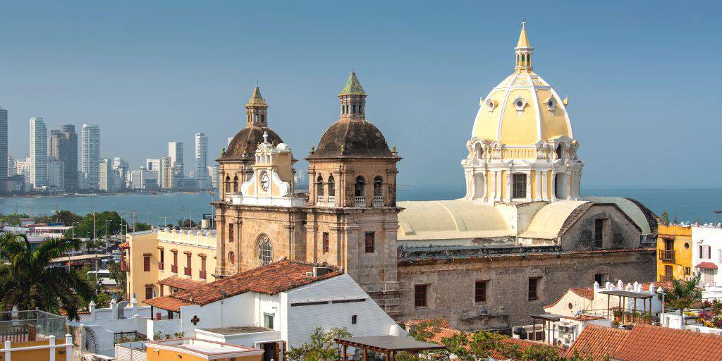 Nuestro viaje a Colombia nos llevará a conocer lo mejor de Bogotá y Cartagena de Indias. Sumérgete en el fascinante Caribe colombiano. 3