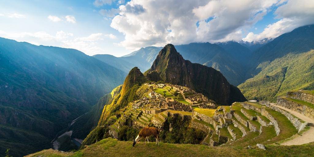 Este viaje organizado a Perú de 10 días te llevará a las montañas más fascinantes del país y a las playas de Máncora o Vichayito. 6