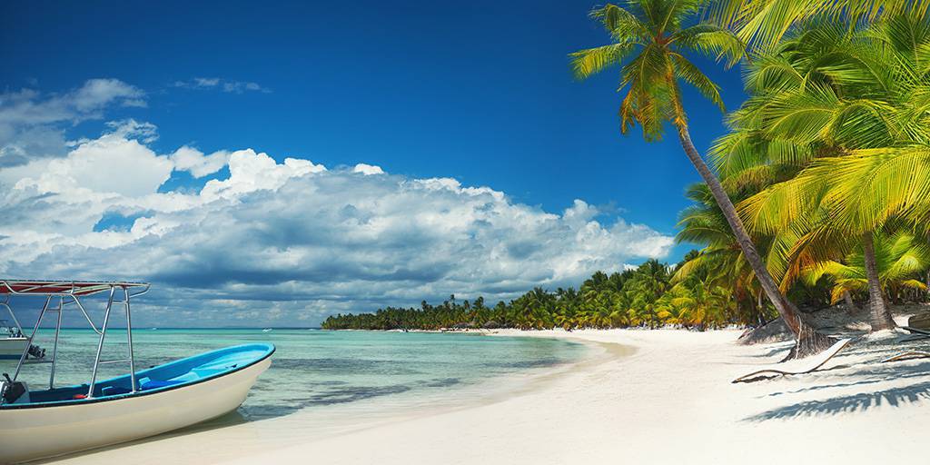 Con nuestro viaje a Punta Cana en todo incluido conocerás este paraíso caribeño con playas blancas, edificios coloniales y gastronomía única. 2