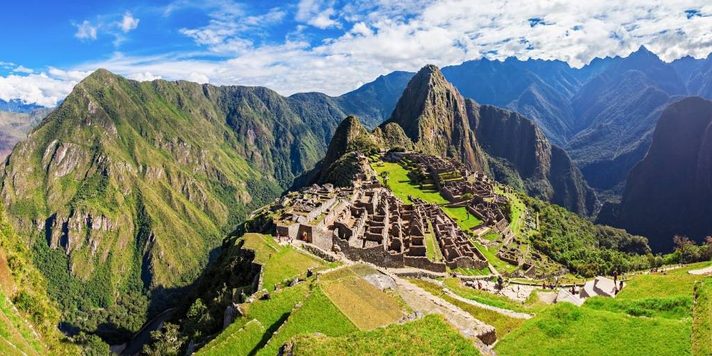 ¿Quién no ha soñado con conocer el Machu Picchu? Ahora puedes hacerlo de la mejor manera con nuestro circuito organizado por Perú de 11 días. 4