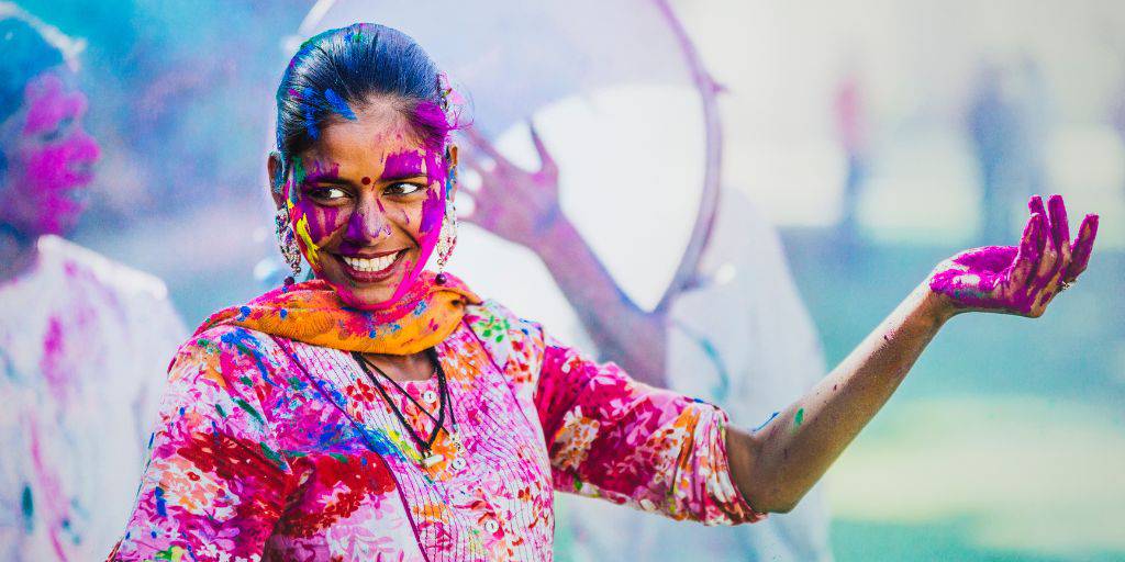 Vive la Fiesta de Holi con este viaje a la India. Disfruta el festival de Holi en las calles de Jaipur y participa junto a los locales en esta fiesta de colores. 2