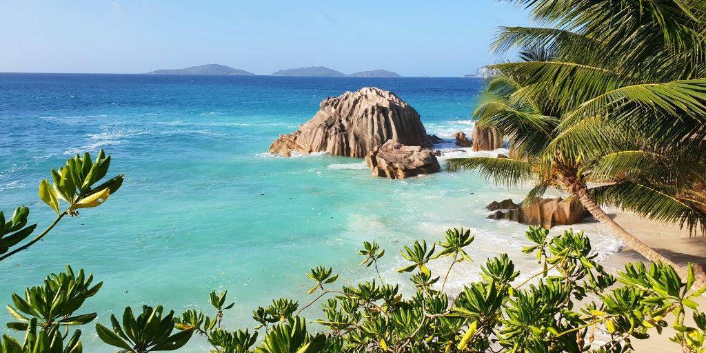 ¿Buscas unas vacaciones exclusivas? Entonces este viaje a Seychelles en 5 estrellas es para ti. Pasa 7 días rodeado de lujos en el paraíso. 6