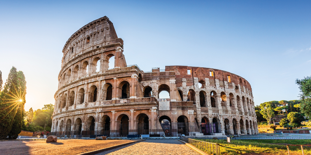 Tus vacaciones soñadas por España, Francia e Italia. Recorre las ciudades imprescindibles del viejo continente en 16 días. El mejor tour organizado para tu primer viaje a Europa. 2