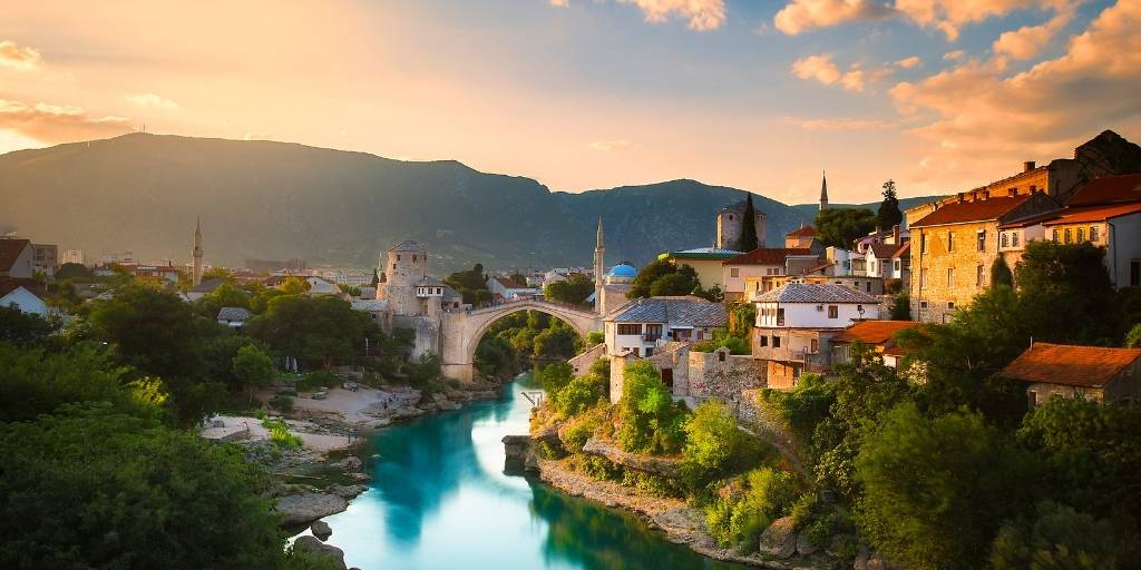 Viaje organizado por Croacia, Bosnia y Eslovenia en 8 días. Recorre los Balcanes y enamórate de pueblo hermosos de la costa del mar Adriático a precio indiscutible. 2