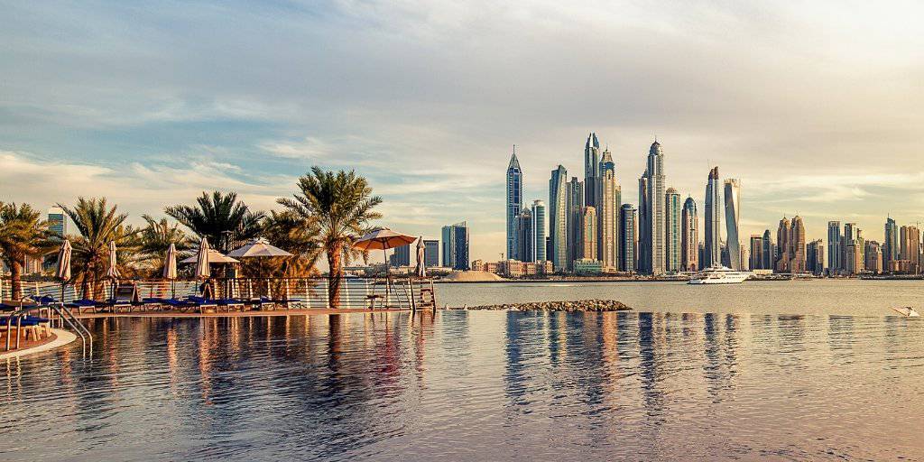 Este viaje organizado a Dubái te descubrirá los rascacielos y tiendas de lujo de Dubái. Durante 6 días conocerás esta futurista ciudad. 5