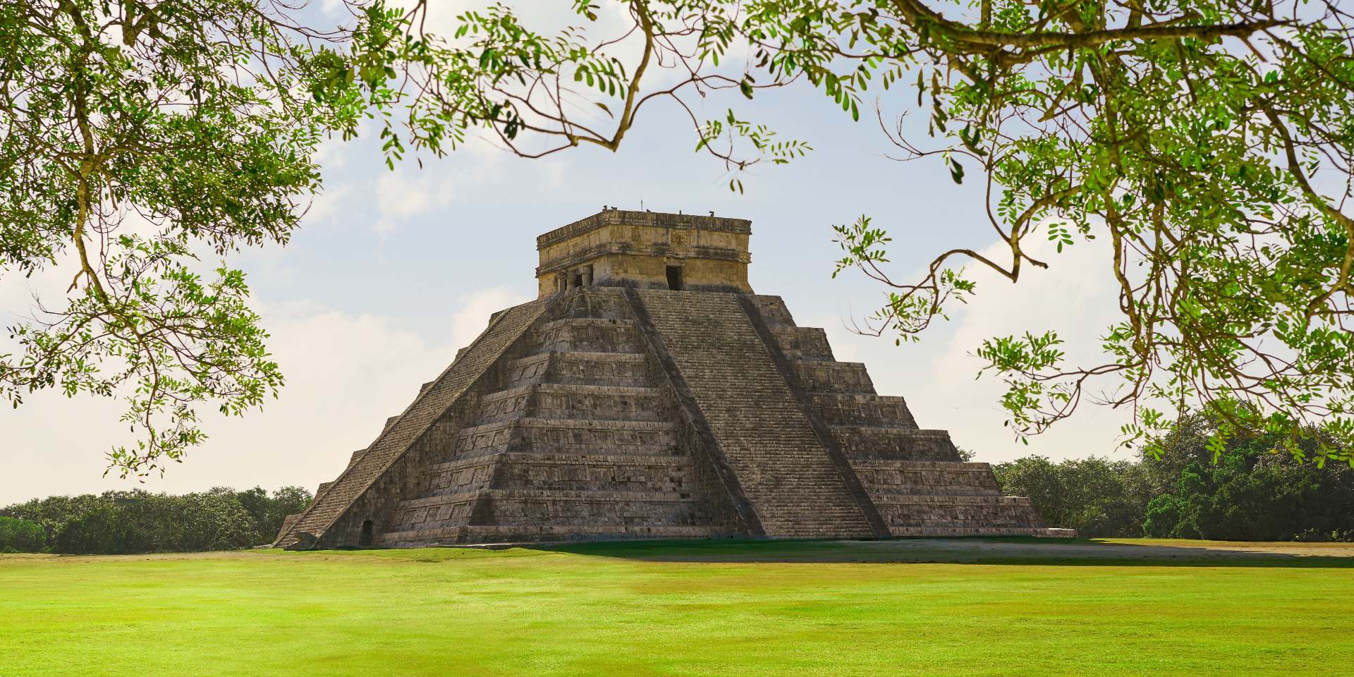 Patrimonio arqueológico, cultura colorida y playas paradisíacas