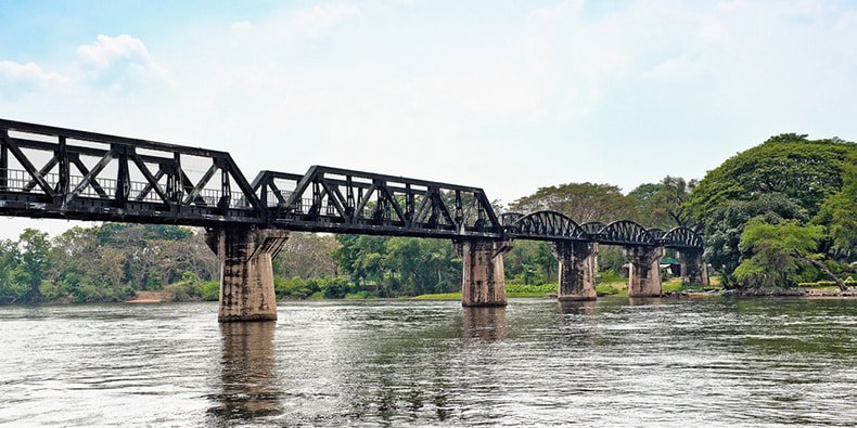 visita el puente sobre el rio kwai