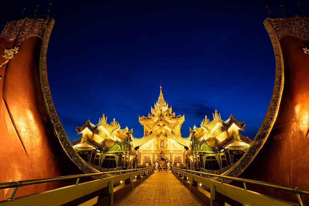 pagoda Shwedagon en Yangon en Myanmar